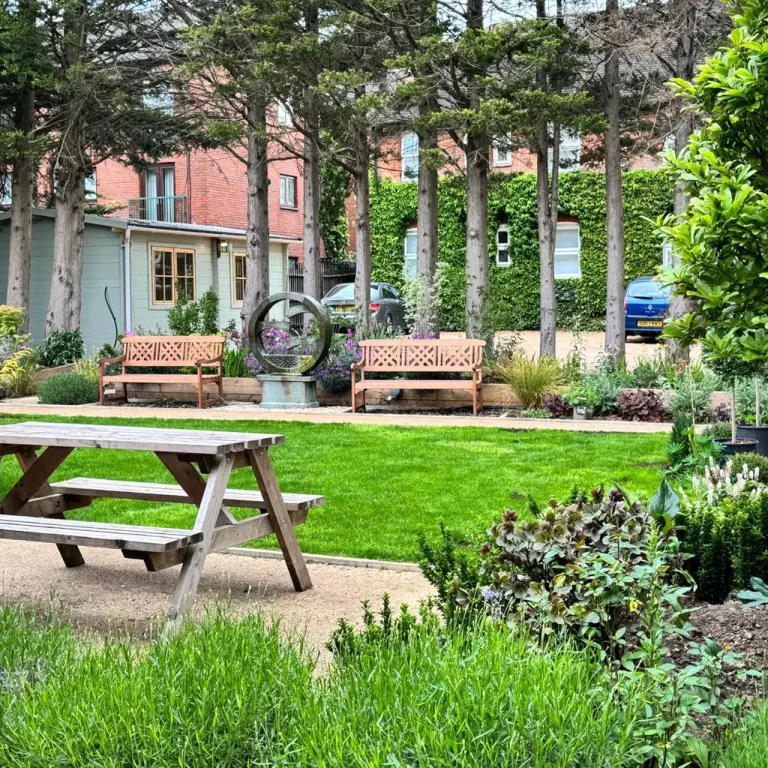 abbington-house-garden-natural